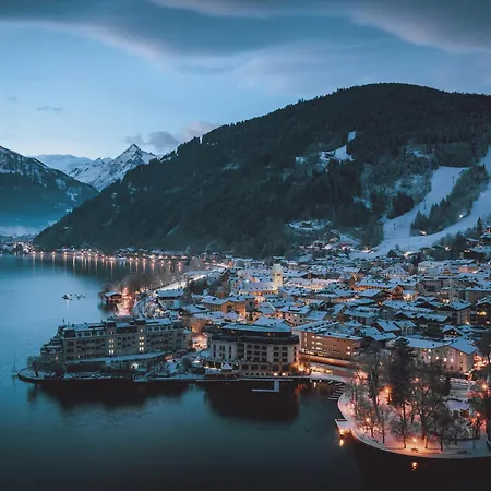 阿尔盆中央公寓酒店