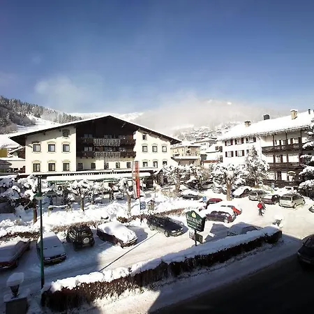 Aparthotel Alpenparks Hotel&apartment Zell Am Zell am See