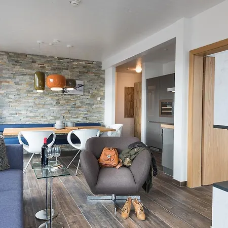 阿尔盆中央公寓酒店 公寓式酒店 4*