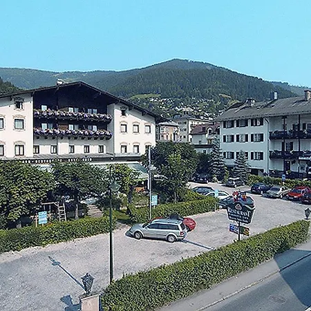 Aparthotel Alpenparks Hotel&apartment Zell Am 4*