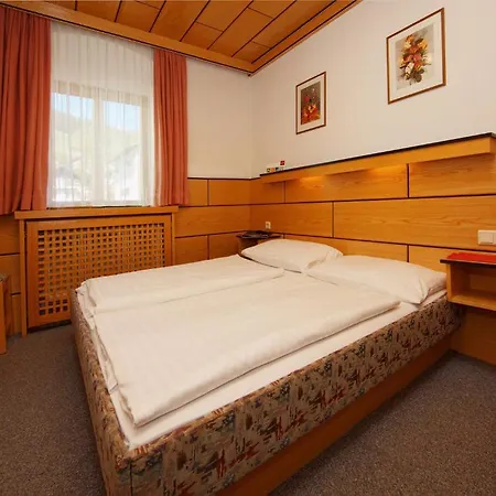 Alpenparks Hotel&apartment Zell Am Aparthotel Zell am See