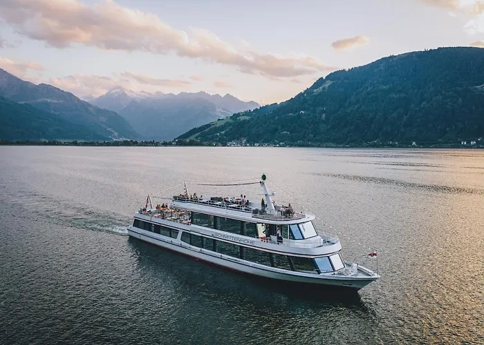 Alpenparks & Zell Am 4*