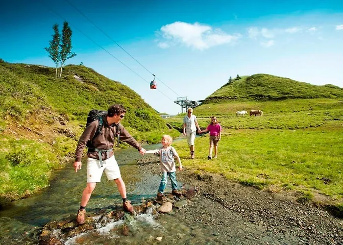 Alpenparks & Zell Am Lägenhetshotell
