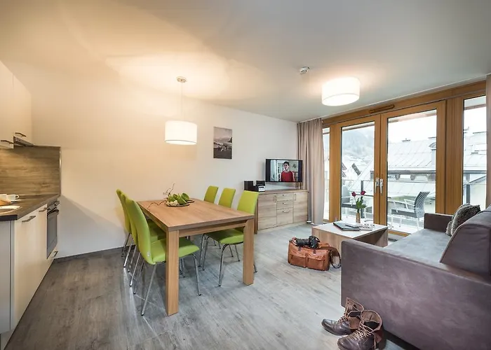 Alpenparks Hotel&apartment Zell Am Aparthotel 4*